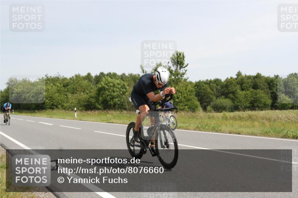 22.06.2025 - Viking Triathlon Yannick Fuchs http://msf.ph/oto/8076660 22.06.2025 11:57:52 Radfahren 229, 242, 294, 328, 486 meine-sportfotos.de