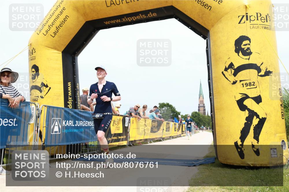 22.06.2025 - Viking Triathlon H.Heesch http://msf.ph/oto/8076761 22.06.2025 14:56:54 Laufen 165, 194, 201 meine-sportfotos.de