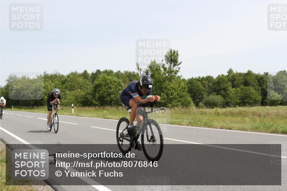 22.06.2025 - Viking Triathlon Yannick Fuchs http://msf.ph/oto/8076846 22.06.2025 11:59:23 Radfahren 87, 193, 301, 611, 627 meine-sportfotos.de