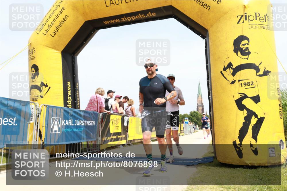 22.06.2025 - Viking Triathlon H.Heesch http://msf.ph/oto/8076898 22.06.2025 14:20:45 Laufen 434, 510 meine-sportfotos.de
