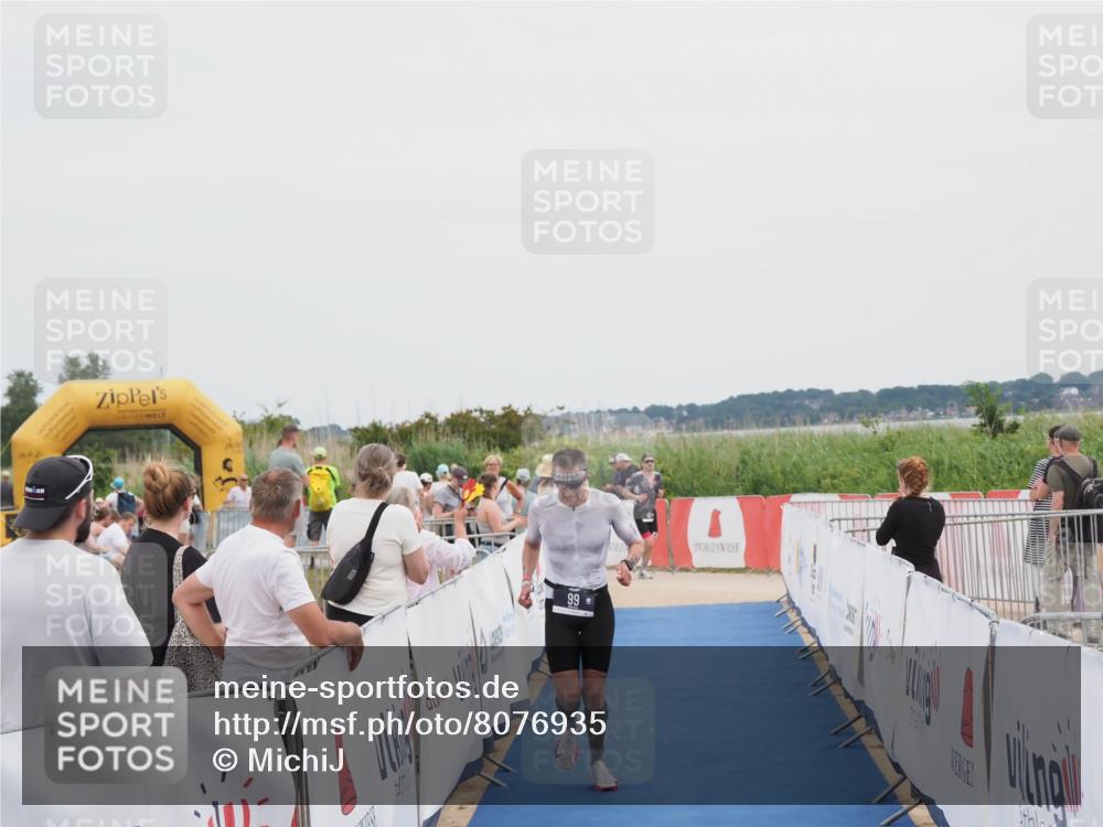22.06.2025 - Viking Triathlon MichiJ http://msf.ph/oto/8076935 22.06.2025 14:34:27 Ziel 99 meine-sportfotos.de