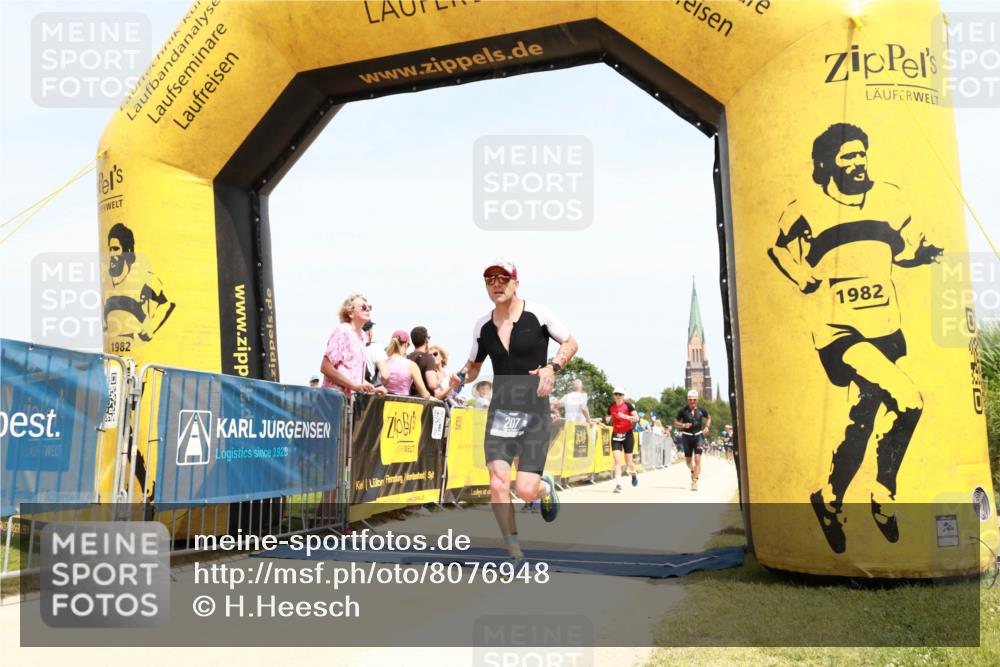 22.06.2025 - Viking Triathlon H.Heesch http://msf.ph/oto/8076948 22.06.2025 14:21:39 Laufen 181, 207, 283, 499 meine-sportfotos.de