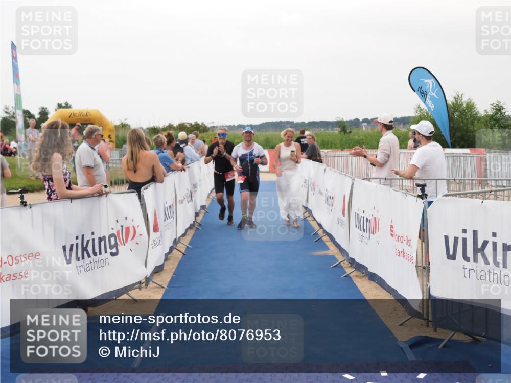 22.06.2025 - Viking Triathlon MichiJ http://msf.ph/oto/8076953 22.06.2025 15:54:43 Ziel 627 meine-sportfotos.de