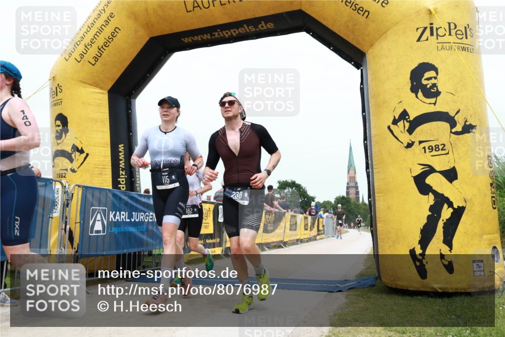 22.06.2025 - Viking Triathlon H.Heesch http://msf.ph/oto/8076987 22.06.2025 14:59:56 Laufen 115, 140, 182, 238, 517, 548 meine-sportfotos.de