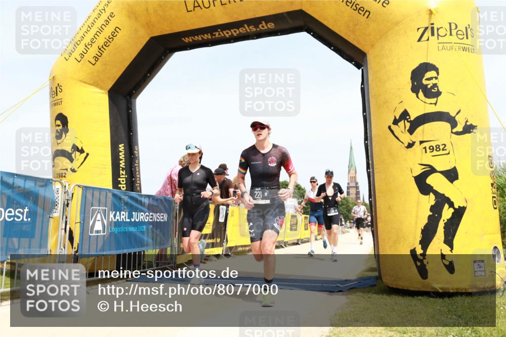 22.06.2025 - Viking Triathlon H.Heesch http://msf.ph/oto/8077000 22.06.2025 14:22:02 Laufen 149, 196, 221, 501, 634 meine-sportfotos.de