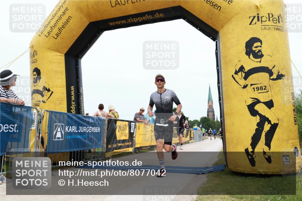 22.06.2025 - Viking Triathlon H.Heesch http://msf.ph/oto/8077042 22.06.2025 15:01:05 Laufen 132, 461 meine-sportfotos.de