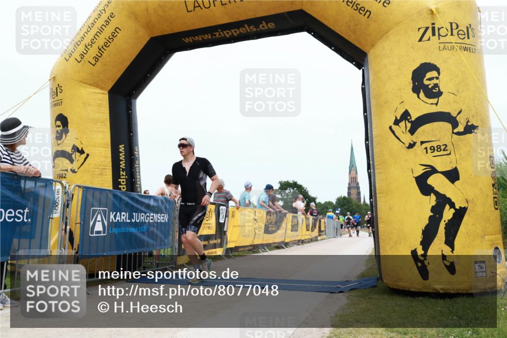 22.06.2025 - Viking Triathlon H.Heesch http://msf.ph/oto/8077048 22.06.2025 15:01:07 Laufen 132, 461 meine-sportfotos.de