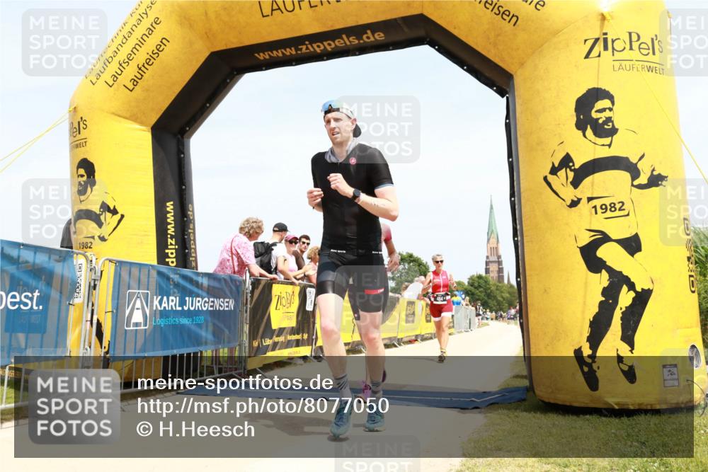 22.06.2025 - Viking Triathlon H.Heesch http://msf.ph/oto/8077050 22.06.2025 14:22:25 Laufen 132, 187, 436, 484 meine-sportfotos.de
