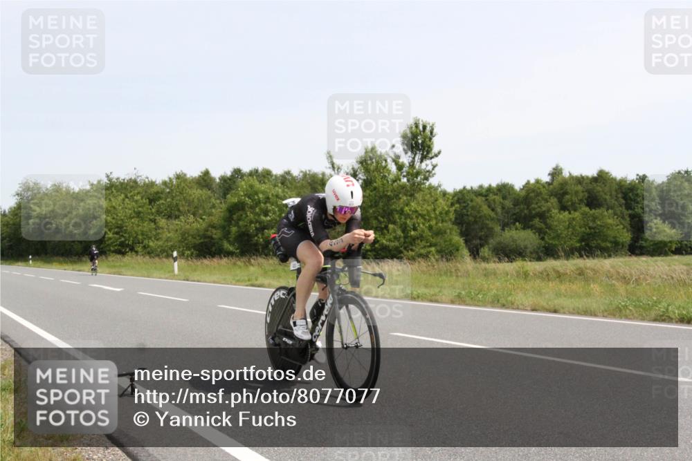22.06.2025 - Viking Triathlon Yannick Fuchs http://msf.ph/oto/8077077 22.06.2025 12:00:51 Radfahren 276, 438 meine-sportfotos.de