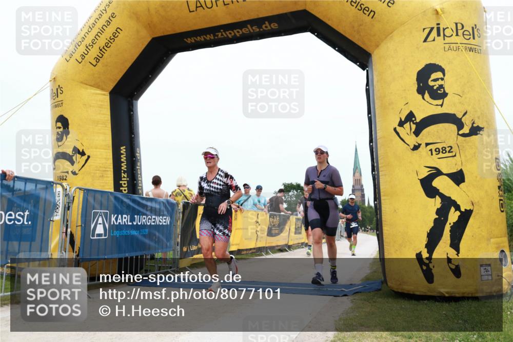 22.06.2025 - Viking Triathlon H.Heesch http://msf.ph/oto/8077101 22.06.2025 15:02:06 Laufen 221, 309, 434, 441, 538, 615 meine-sportfotos.de