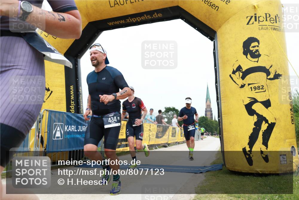 22.06.2025 - Viking Triathlon H.Heesch http://msf.ph/oto/8077123 22.06.2025 15:02:07 Laufen 221, 309, 434, 441, 538 meine-sportfotos.de