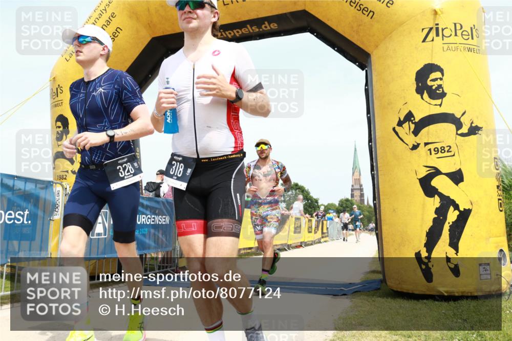 22.06.2025 - Viking Triathlon H.Heesch http://msf.ph/oto/8077124 22.06.2025 14:23:08 Laufen 318, 328, 347, 474, 517 meine-sportfotos.de