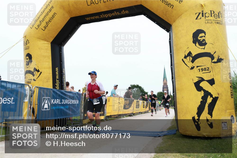 22.06.2025 - Viking Triathlon H.Heesch http://msf.ph/oto/8077173 22.06.2025 15:02:59 Laufen 206, 465, 536 meine-sportfotos.de