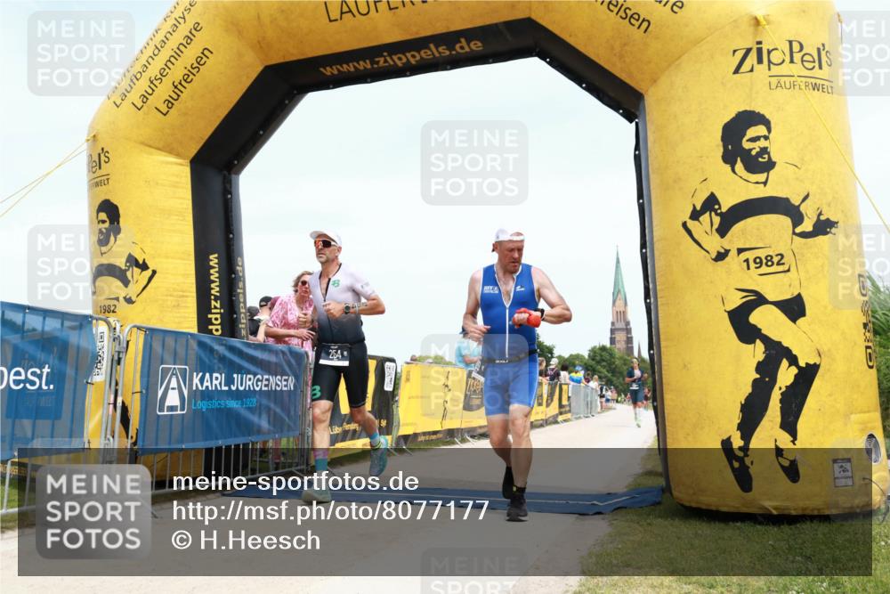 22.06.2025 - Viking Triathlon H.Heesch http://msf.ph/oto/8077177 22.06.2025 14:24:06 Laufen 109, 254, 660 meine-sportfotos.de