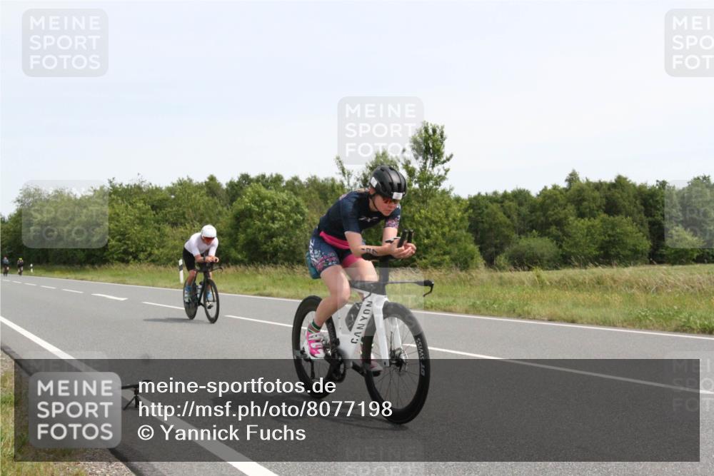 22.06.2025 - Viking Triathlon Yannick Fuchs http://msf.ph/oto/8077198 22.06.2025 12:01:48 Radfahren 147, 448 meine-sportfotos.de