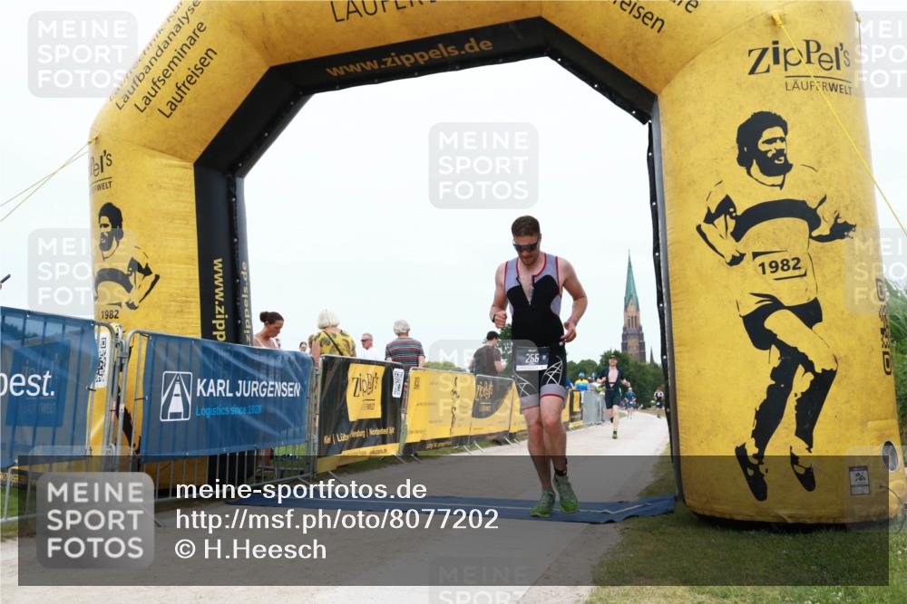22.06.2025 - Viking Triathlon H.Heesch http://msf.ph/oto/8077202 22.06.2025 15:04:13 Laufen 255, 550 meine-sportfotos.de