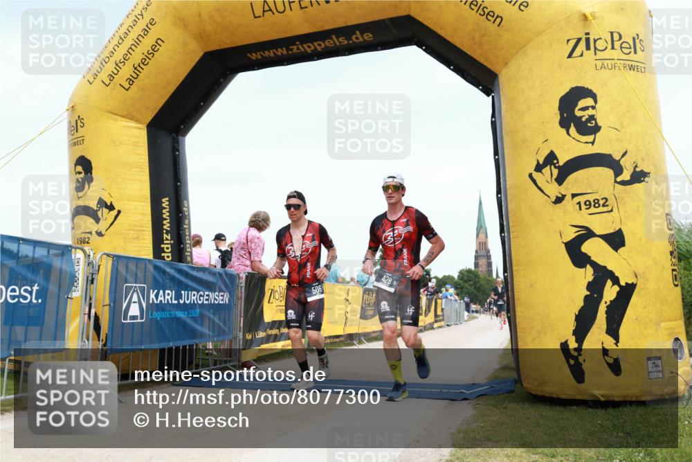 22.06.2025 - Viking Triathlon H.Heesch http://msf.ph/oto/8077300 22.06.2025 14:25:46 Laufen 219, 428, 506 meine-sportfotos.de