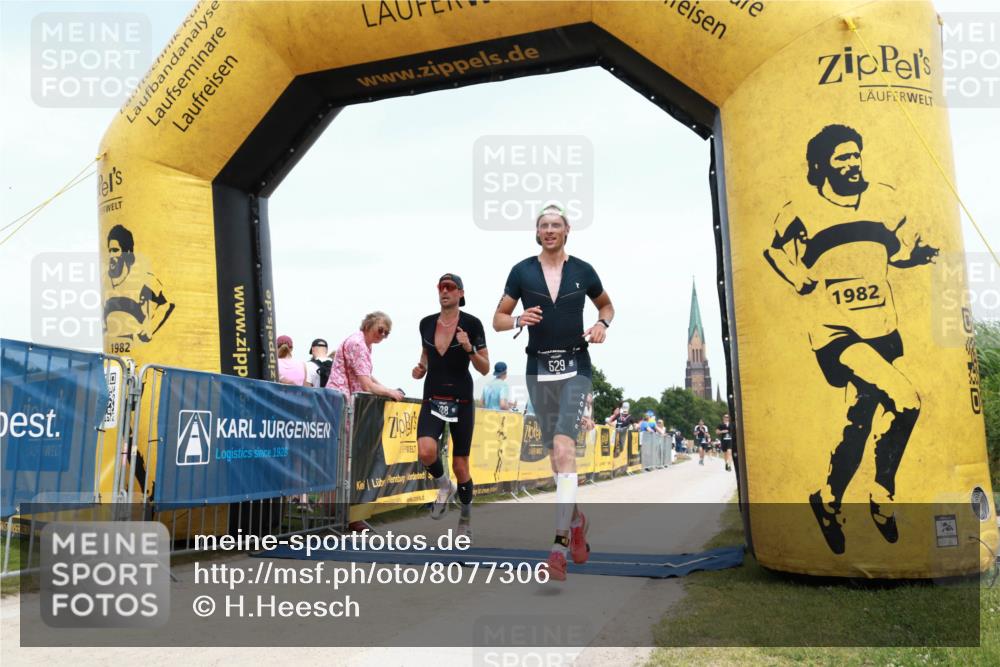 22.06.2025 - Viking Triathlon H.Heesch http://msf.ph/oto/8077306 22.06.2025 14:25:52 Laufen 188, 428, 506, 529 meine-sportfotos.de