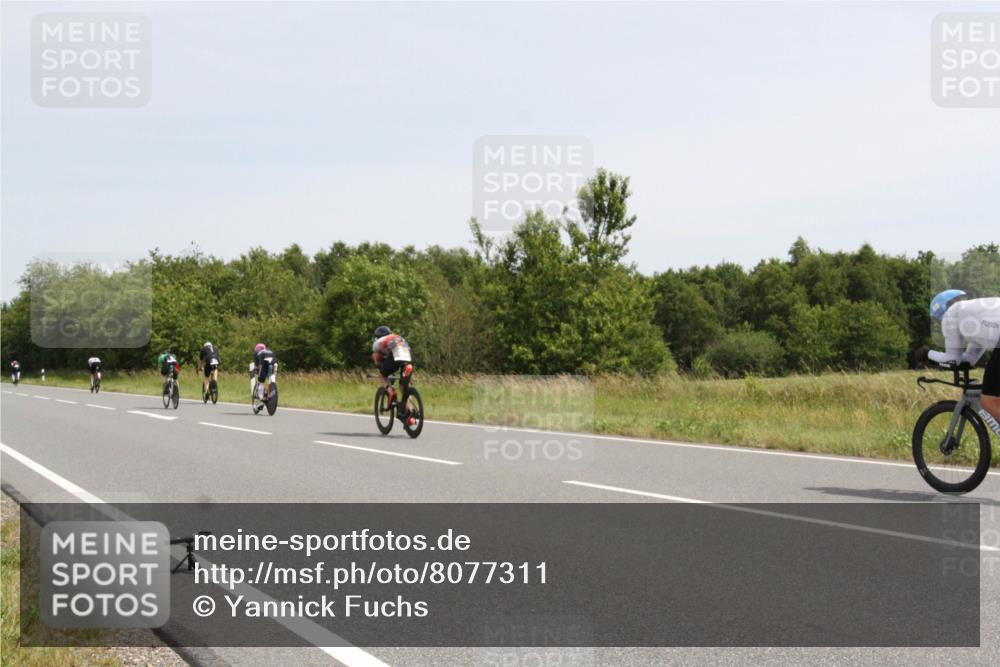 22.06.2025 - Viking Triathlon Yannick Fuchs http://msf.ph/oto/8077311 22.06.2025 12:02:31 Radfahren 90, 198, 278, 384, 388, 407, 423, 522, 526, 534, 642 meine-sportfotos.de