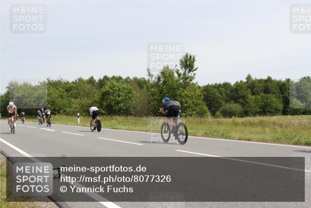 22.06.2025 - Viking Triathlon Yannick Fuchs http://msf.ph/oto/8077326 22.06.2025 12:02:32 Radfahren 90, 198, 278, 350, 384, 388, 407, 423, 522, 526, 534, 536, 642 meine-sportfotos.de