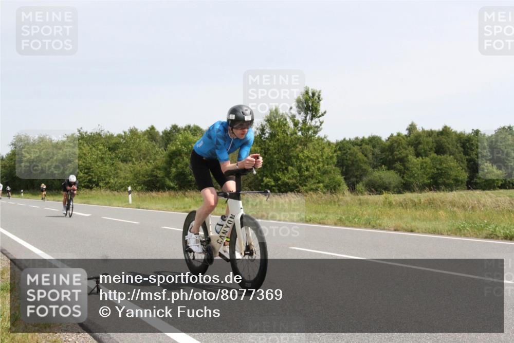 22.06.2025 - Viking Triathlon Yannick Fuchs http://msf.ph/oto/8077369 22.06.2025 12:02:38 Radfahren 18, 40, 278, 317, 350, 374, 395, 407, 506, 522, 536, 546, 630 meine-sportfotos.de