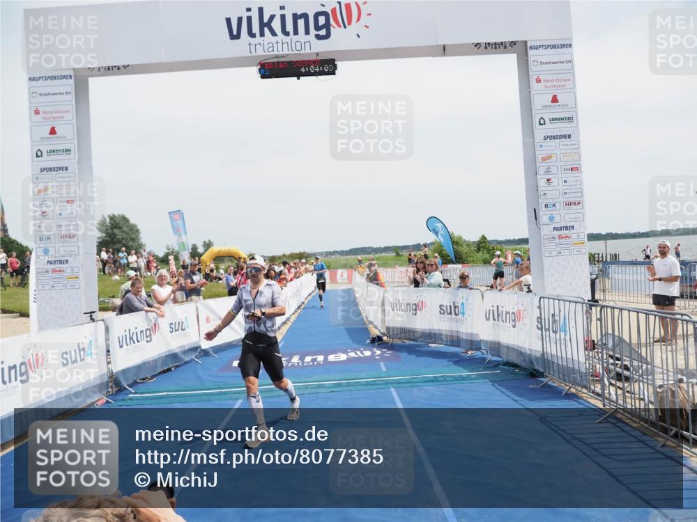 22.06.2025 - Viking Triathlon MichiJ http://msf.ph/oto/8077385 22.06.2025 14:04:19 Ziel 1, 414 meine-sportfotos.de