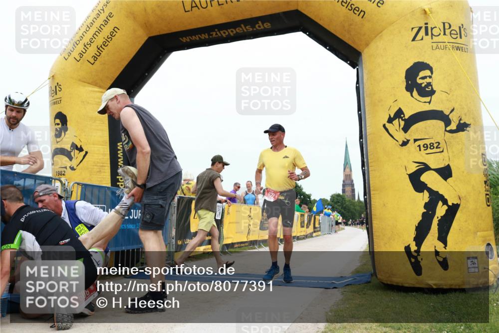 22.06.2025 - Viking Triathlon H.Heesch http://msf.ph/oto/8077391 22.06.2025 15:06:11 Laufen 624 meine-sportfotos.de