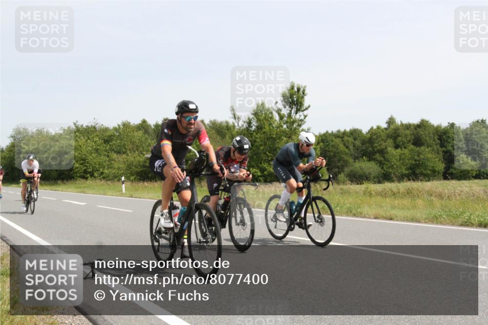 22.06.2025 - Viking Triathlon Yannick Fuchs http://msf.ph/oto/8077400 22.06.2025 12:02:44 Radfahren 18, 19, 40, 122, 187, 209, 244, 316, 317, 374, 377, 395, 428, 452, 506, 546, 630 meine-sportfotos.de