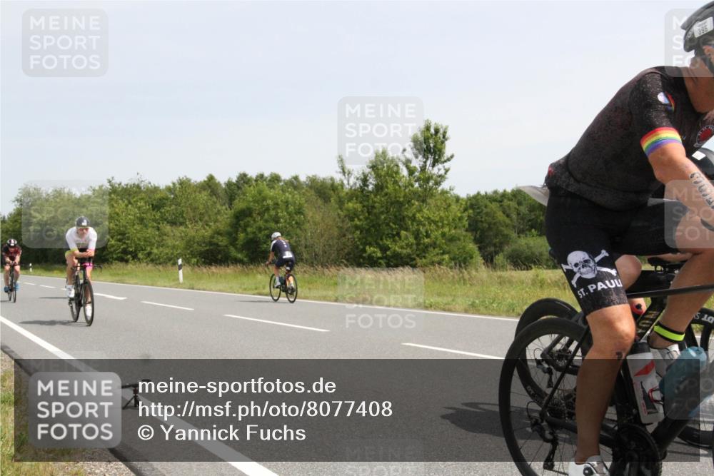 22.06.2025 - Viking Triathlon Yannick Fuchs http://msf.ph/oto/8077408 22.06.2025 12:02:44 Radfahren 18, 19, 40, 122, 187, 209, 244, 316, 317, 374, 377, 395, 428, 452, 506, 546, 630 meine-sportfotos.de