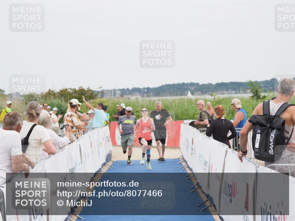 22.06.2025 - Viking Triathlon MichiJ http://msf.ph/oto/8077466 22.06.2025 14:35:58 Ziel 620 meine-sportfotos.de