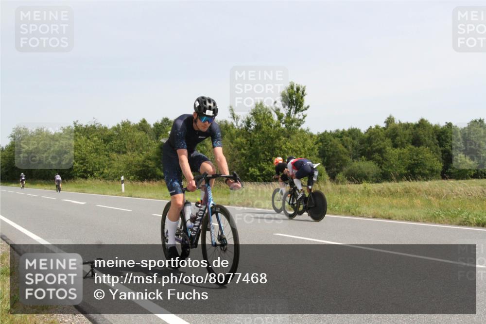 22.06.2025 - Viking Triathlon Yannick Fuchs http://msf.ph/oto/8077468 22.06.2025 12:02:49 Radfahren 19, 84, 122, 127, 137, 187, 209, 240, 244, 316, 377, 428, 452, 531 meine-sportfotos.de