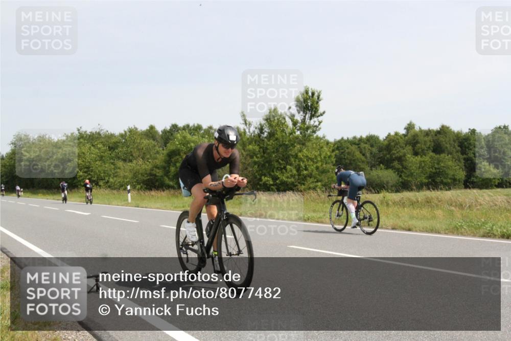 22.06.2025 - Viking Triathlon Yannick Fuchs http://msf.ph/oto/8077482 22.06.2025 12:02:51 Radfahren 19, 84, 122, 127, 137, 240, 244, 316, 377, 452, 531 meine-sportfotos.de