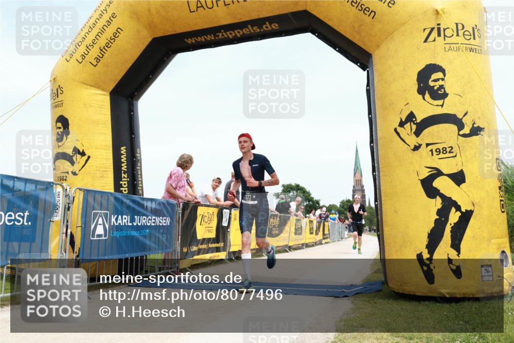 22.06.2025 - Viking Triathlon H.Heesch http://msf.ph/oto/8077496 22.06.2025 14:28:37 Laufen 98, 377, 550 meine-sportfotos.de