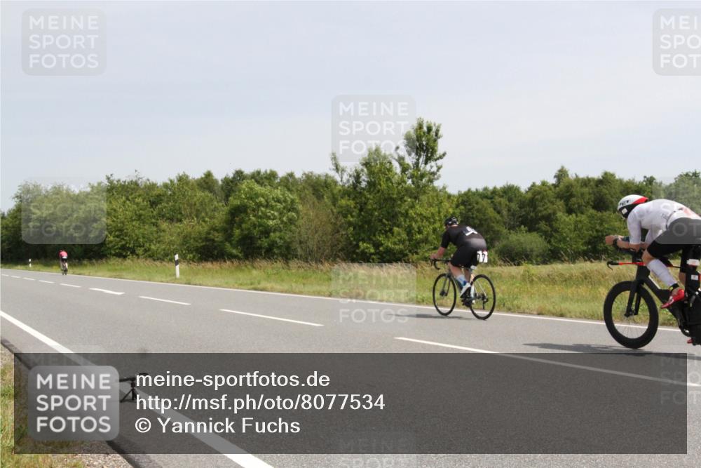 22.06.2025 - Viking Triathlon Yannick Fuchs http://msf.ph/oto/8077534 22.06.2025 12:03:05 Radfahren 10, 69, 168, 544, 617 meine-sportfotos.de