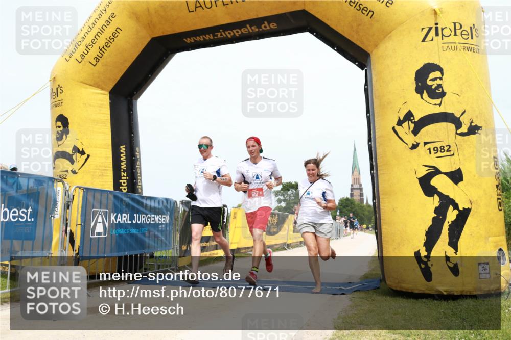 22.06.2025 - Viking Triathlon H.Heesch http://msf.ph/oto/8077671 22.06.2025 15:17:00 Laufen 253, 657 meine-sportfotos.de