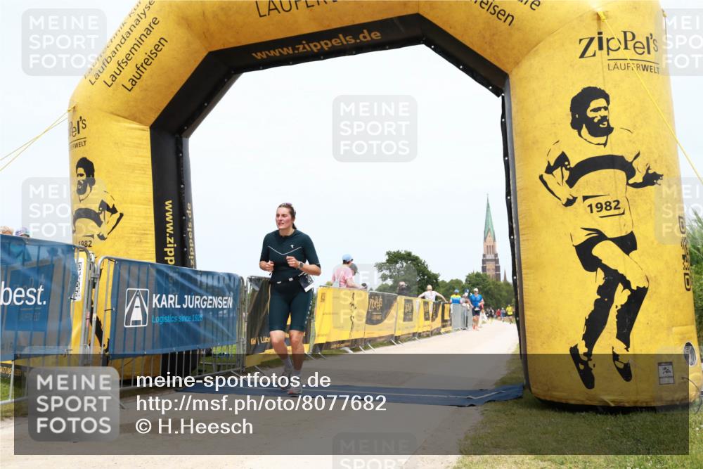 22.06.2025 - Viking Triathlon H.Heesch http://msf.ph/oto/8077682 22.06.2025 15:17:10 Laufen 24 meine-sportfotos.de