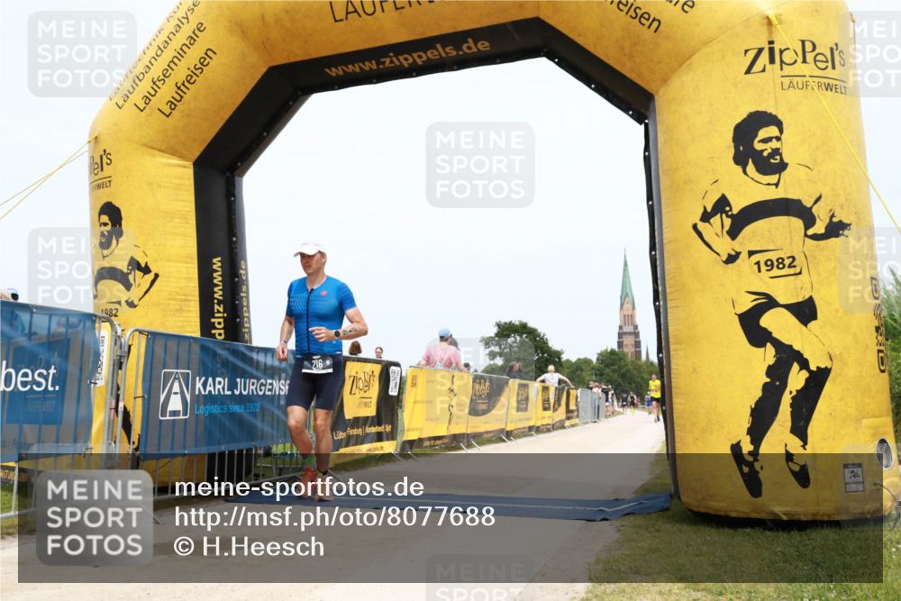22.06.2025 - Viking Triathlon H.Heesch http://msf.ph/oto/8077688 22.06.2025 15:17:17 Laufen 216 meine-sportfotos.de