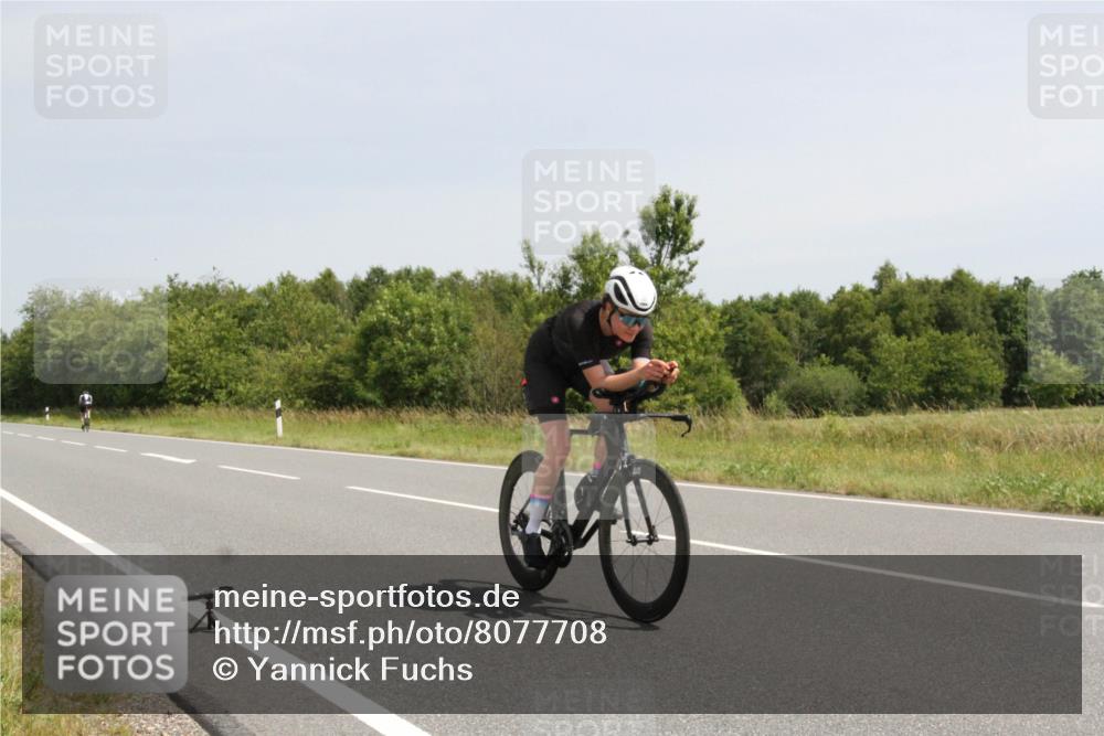 22.06.2025 - Viking Triathlon Yannick Fuchs http://msf.ph/oto/8077708 22.06.2025 12:04:09 Radfahren 38, 42, 142, 149, 333, 351, 517 meine-sportfotos.de