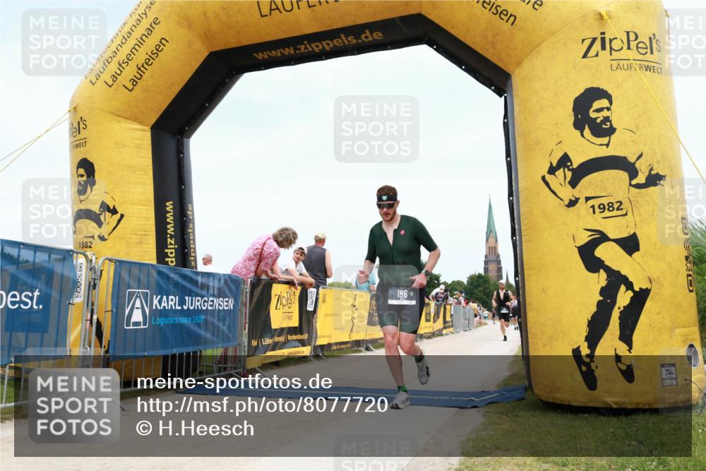 22.06.2025 - Viking Triathlon H.Heesch http://msf.ph/oto/8077720 22.06.2025 14:31:21 Laufen 186 meine-sportfotos.de