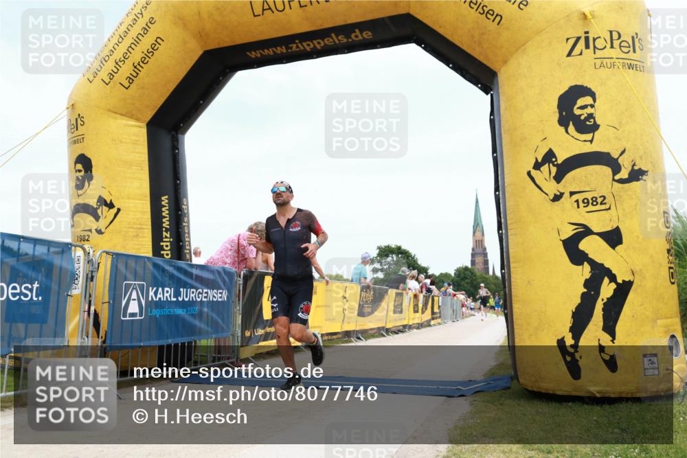 22.06.2025 - Viking Triathlon H.Heesch http://msf.ph/oto/8077746 22.06.2025 14:31:41 Laufen 365, 395 meine-sportfotos.de