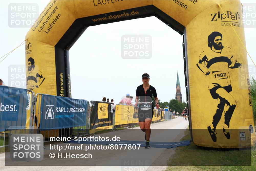22.06.2025 - Viking Triathlon H.Heesch http://msf.ph/oto/8077807 22.06.2025 15:18:49 Laufen 72, 453 meine-sportfotos.de
