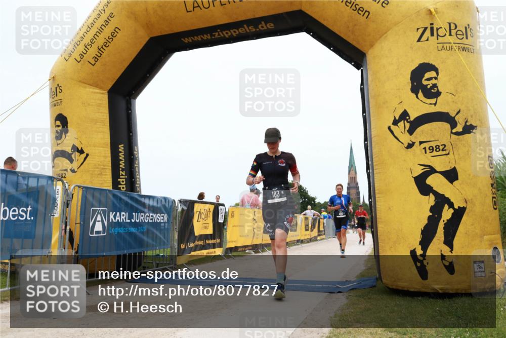 22.06.2025 - Viking Triathlon H.Heesch http://msf.ph/oto/8077827 22.06.2025 15:19:02 Laufen 183, 447, 488 meine-sportfotos.de