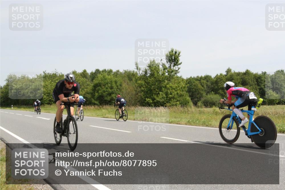22.06.2025 - Viking Triathlon Yannick Fuchs http://msf.ph/oto/8077895 22.06.2025 12:04:54 Radfahren 9, 26, 80, 170, 272, 273, 299, 496 meine-sportfotos.de