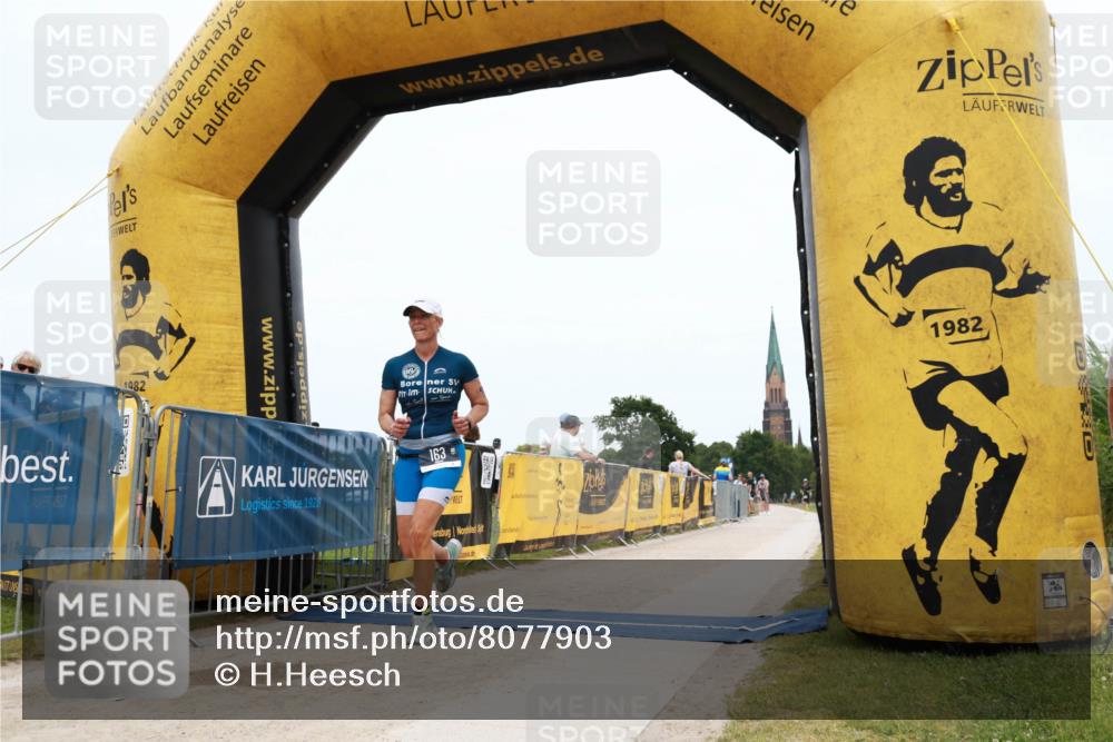 22.06.2025 - Viking Triathlon H.Heesch http://msf.ph/oto/8077903 22.06.2025 15:20:36 Laufen 163 meine-sportfotos.de