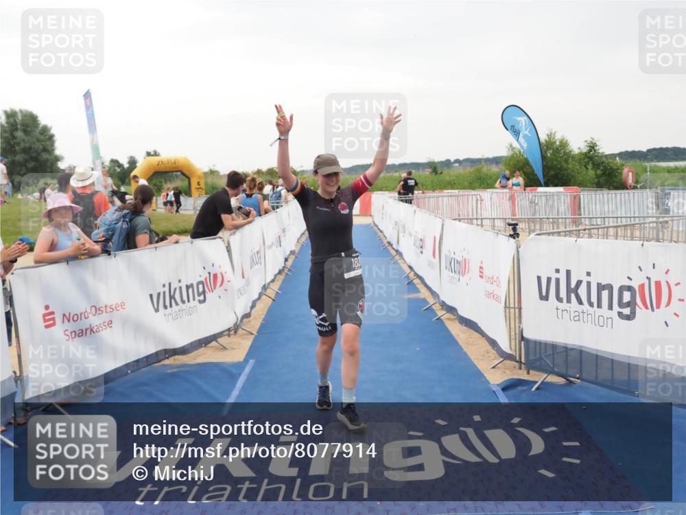22.06.2025 - Viking Triathlon MichiJ http://msf.ph/oto/8077914 22.06.2025 16:02:57 Ziel 183, 403 meine-sportfotos.de