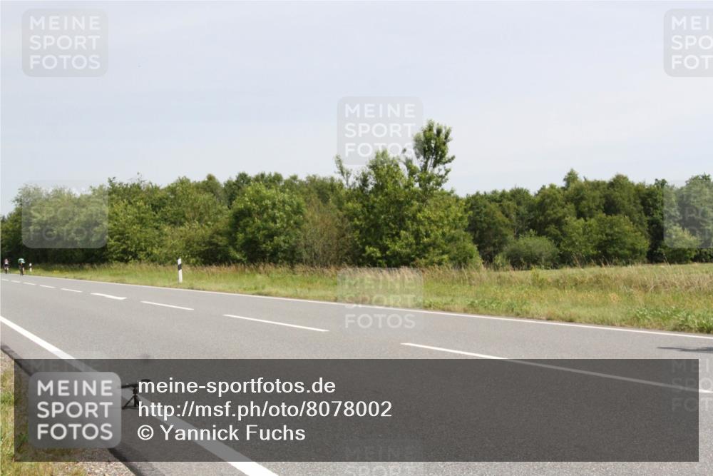 22.06.2025 - Viking Triathlon Yannick Fuchs http://msf.ph/oto/8078002 22.06.2025 12:05:18 Radfahren 37, 50, 197, 202, 205, 286, 364, 474, 550 meine-sportfotos.de
