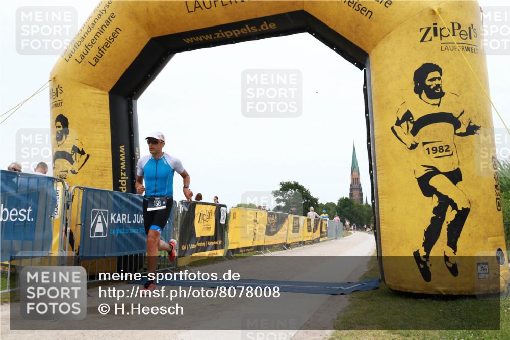 22.06.2025 - Viking Triathlon H.Heesch http://msf.ph/oto/8078008 22.06.2025 15:23:03 Laufen 158, 397, 650 meine-sportfotos.de