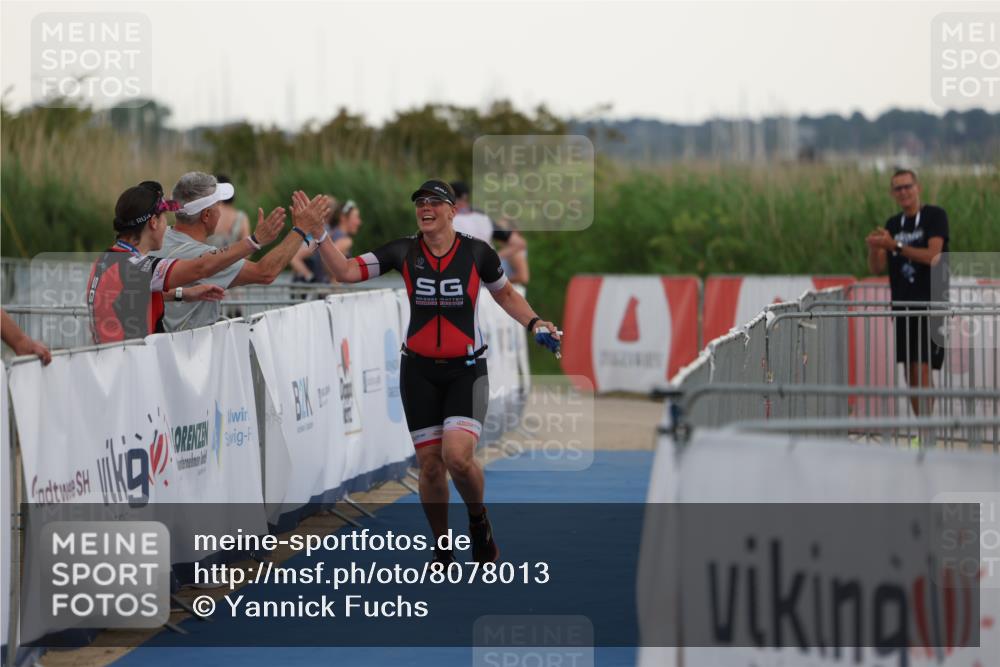 22.06.2025 - Viking Triathlon Yannick Fuchs http://msf.ph/oto/8078013 22.06.2025 16:31:41 Ziel 315 meine-sportfotos.de