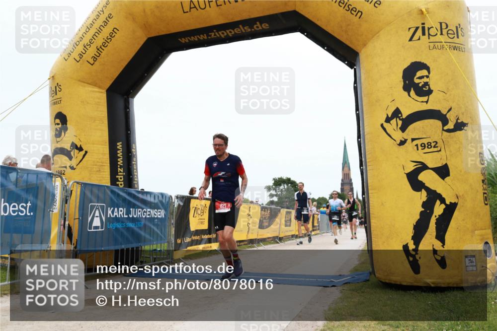 22.06.2025 - Viking Triathlon H.Heesch http://msf.ph/oto/8078016 22.06.2025 15:23:51 Laufen 366, 540, 621 meine-sportfotos.de