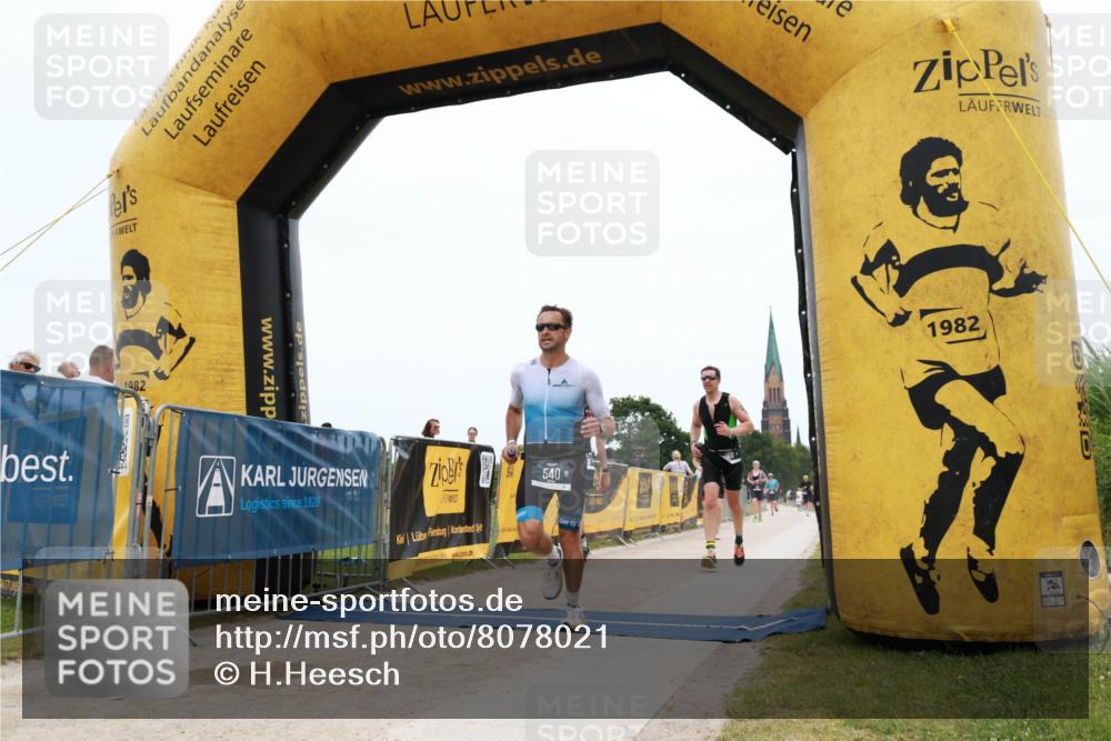 22.06.2025 - Viking Triathlon H.Heesch http://msf.ph/oto/8078021 22.06.2025 15:23:53 Laufen 223, 366, 540, 621 meine-sportfotos.de